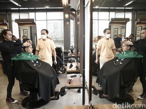 Mencukur Presiden Cita-cita Akhir Yanus Putrada Mencukur Presiden Cita-cita Akhir Yanus Putrada