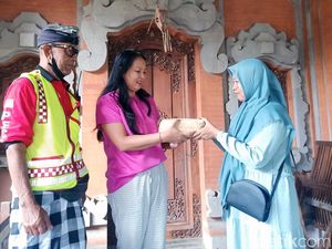 Berbagi Daging Kurban untuk Masyarakat Lintas Agama