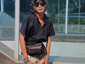 Citayam Fashion Week Diinvasi Kelas Atas, Bonge Ngamen Lagi di Cilebut Citayam Fashion Week Diinvasi Kelas Atas, Bonge Ngamen Lagi di Cilebut