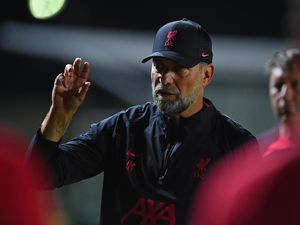 Reaksi Kloop Saat Badai Cedera Hantam Liverpool di Tur Pramusim Reaksi Kloop Saat Badai Cedera Hantam Liverpool di Tur Pramusim