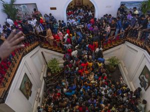Utang Mencekik Sri Lanka hingga Bangkrut, RI Masih Aman? Utang Mencekik Sri Lanka hingga Bangkrut, RI Masih Aman?