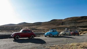 Asiknya Konvoi VW Kodok untuk Peringati 3 Tahun Setop Produksi