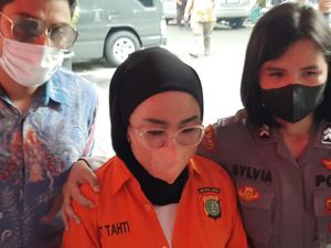 Medina Zein Jalani Pemeriksaan di Polda Metro, Ucapkan Permintaan Maaf Medina Zein Jalani Pemeriksaan di Polda Metro, Ucapkan Permintaan Maaf