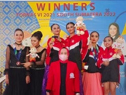 Sabet Medali Fornas 2022, Siswi Buleleng Terima Bonus dari Gubernur