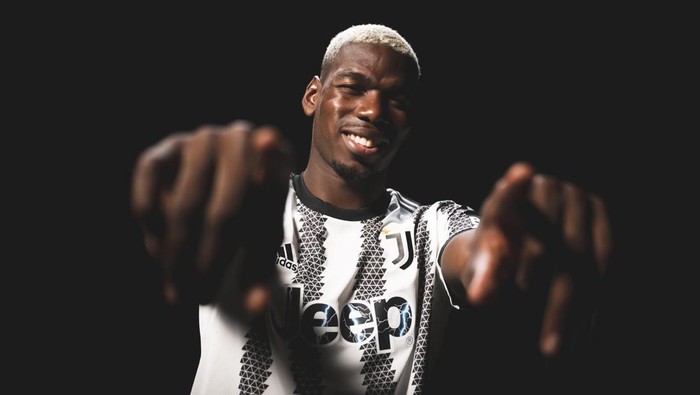 TURIN, ITALY - JULY 09: Paul Pogba poses at the Juventus training center on July 9, 2022 in Turin, Italy. (Photo by Daniele Badolato - Juventus FC/Juventus FC via Getty Images)