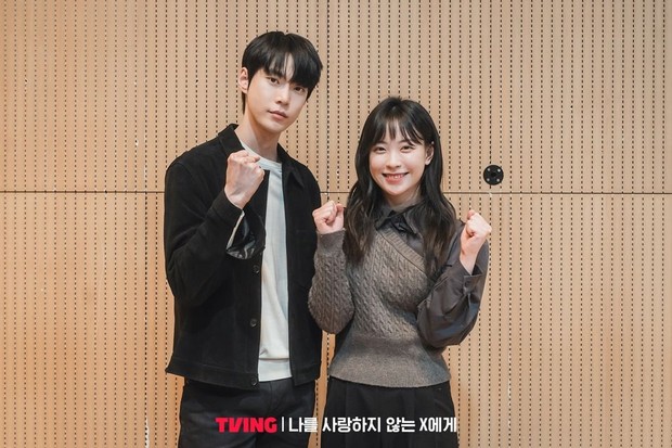 Potret Kim Do Young dan Han Ji Hyo