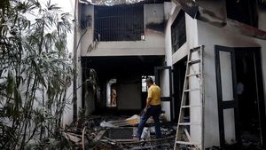 Beginilah Rumah PM Sri Lanka yang Diamuk Massa, Porak-poranda