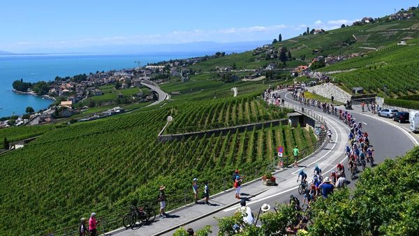 Sederet Lansekap Indah yang Dilintasi Pebalap TDF 2022