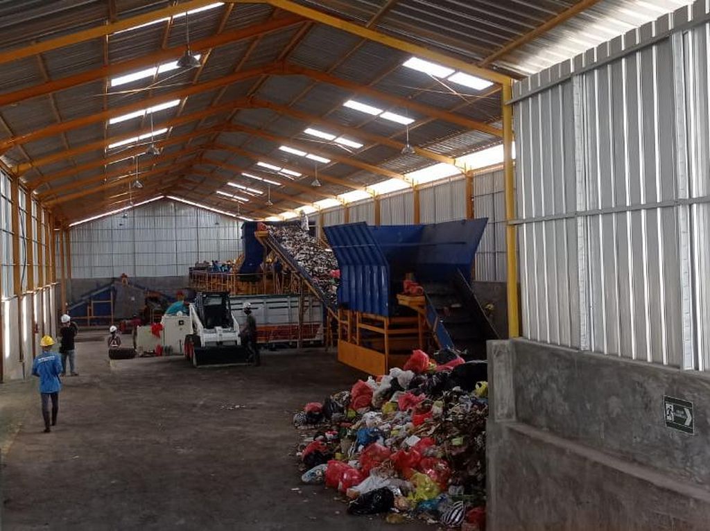 Warga Keluhkan Bau Sampah, Pengelola TPST Jimbaran Beri Klarifikasi