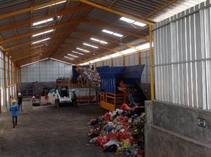 Warga Keluhkan Bau Sampah, Pengelola TPST Jimbaran Beri Klarifikasi Warga Keluhkan Bau Sampah, Pengelola TPST Jimbaran Beri Klarifikasi