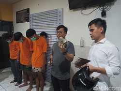 5 Anggota Geng Motor Ditangkap Usai Lukai Ibu-ibu Beli Pulsa