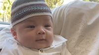 6 Gaya Baby Izz, Anak Nikita Willy saat Idul Adha di Amerika, Bikin Gemas