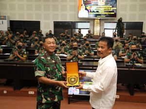 Kepala BP Batam Berbagi Ilmu Pembangunan Daerah ke Perwira Siswa TNI