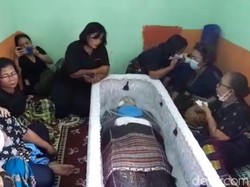 Brigadir Yoshua Disebut Lecehkan Istri Kadiv Propam, Keluarga: Mengada-ada