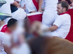 Jleb! 3 Orang Tertusuk Tanduk Banteng di Festival San Fermin Spanyol