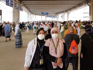 Khofifah Pulang Haji Lebih Cepat, Biro Pemerintahan Jelaskan Status Plt Khofifah Pulang Haji Lebih Cepat, Biro Pemerintahan Jelaskan Status Plt
