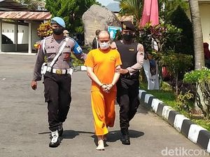 Tampang Guru Ngaji yang Cabuli 4 Muridnya di Magelang Tampang Guru Ngaji yang Cabuli 4 Muridnya di Magelang