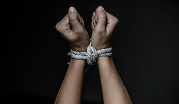 Ilustrasi korban pelecehan seksual/ Foto: istockphoto.com/spukkato