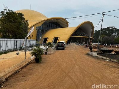 Terkini! Intip Suasana Taman Mini yang Sedang Bersolek