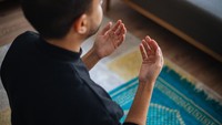 Doa Qunut Subuh Sendiri Arab, Latin, dan Artinya