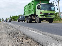 Jalan Manyar Gresik Bergelombang, BBPJN Sebut Banyak Truk JIIPE Overload
