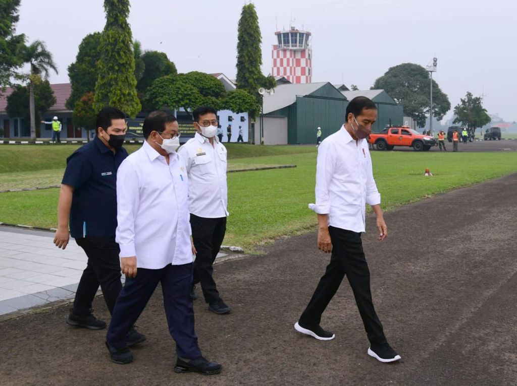 Bertolak ke Subang, Jokowi Akan Tinjau Balai Besar Penelitian Tanaman Padi Bertolak ke Subang, Jokowi Akan Tinjau Balai Besar Penelitian Tanaman Padi