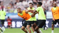 Siap-siap musim depan nanti, Conte dan Spurs-nya bisa jadi penantang gelar juara! (Tottenham Hotspur FC via Getty I/Tottenham Hotspur FC)