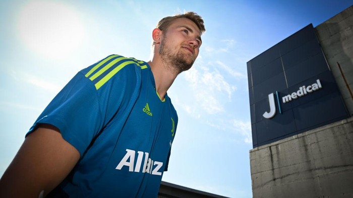 TURIN, ITALY - JULY 10: Matthijs de Ligt during Juventus medical tests at  JMedical on July 10, 2022 in Turin, Italy. (Photo by Daniele Badolato - Juventus FC/Juventus FC via Getty Images)