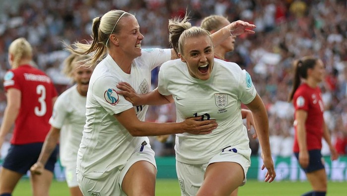 Momen Inggris Pesta 8 Gol, Bantai Norwegia di Piala Eropa Wanita Soccer Football - Women's Euro 2022 - Group A - England v Norway - The American Express Community Stadium, Brighton, Britain - July 11, 2022 England's Ellen White celebrates scoring their third goal REUTERS/Matthew Childs TPX IMAGES OF THE DAY