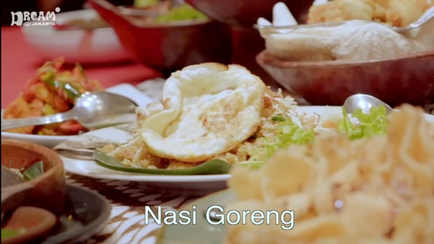 Nasi goreng menjadi salah satu makanan Indonesia yang digemari anggota NCT Dream.