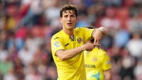 Ketiga, Pau Torres (Villarreal). Masih 25 tahun namun sudah menjadi andalan Timnas Spanyol. Pemain bertinggi 191 cm ini memiliki valuasi sebesar 50 juta Euro. Foto: Getty Images/Angel Martinez