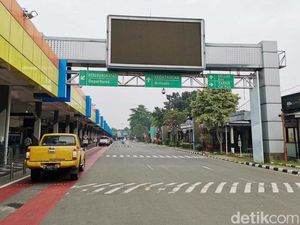 Bandara Halim Buka Lagi 1 September, Harga Tiket Pesawat Bisa Turun Nih Bandara Halim Buka Lagi 1 September, Harga Tiket Pesawat Bisa Turun Nih