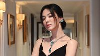 Foto Terbaru Song Hye Kyo Buktikan Dirinya Cantik Ikonik