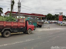 Truk di Manado Antre Solar Berjam-jam, Pertamina Klaim Stok Aman