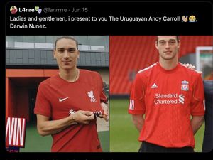 Meme: Liverpool Dilibas MU, Darwin Nunez Jadi Andy Carroll! Meme: Liverpool Dilibas MU, Darwin Nunez Jadi Andy Carroll!
