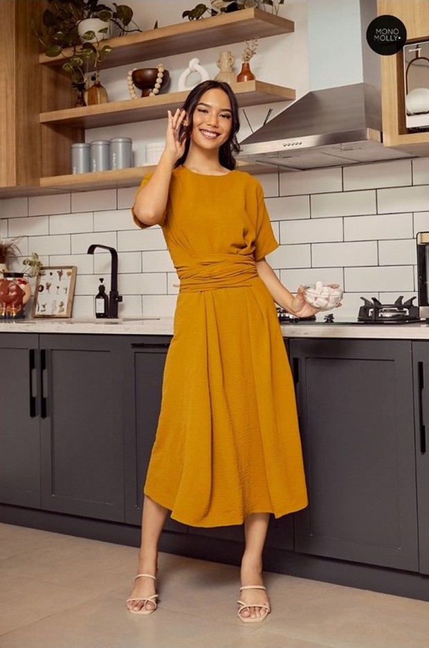 Foto: monomolly.com Mono Molly Lily Wrap Dress/