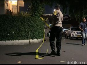 Olah TKP di Rumah Kadiv Propam Selesai, Garis Polisi Dicopot