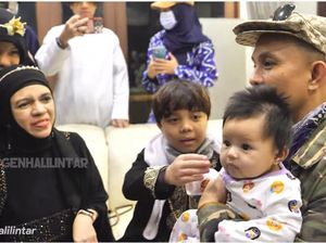 Ayah Atta Halilintar Langsung Mentahnik Ameena saat Bertemu Ayah Atta Halilintar Langsung Mentahnik Ameena saat Bertemu