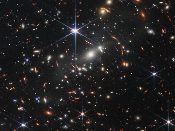 Foto: Indahnya Luar Angkasa dari Teleskop Canggih NASA