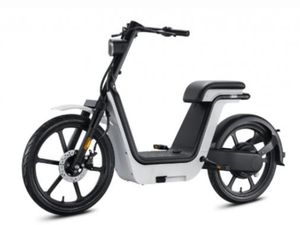 Dijamin Iri, Honda Kenalkan Cub Listrik di China Cuma 5.000 Unit! Dijamin Iri, Honda Kenalkan Cub Listrik di China Cuma 5.000 Unit!