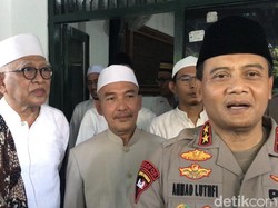 Kapolda Jateng Sowan Sejumlah Kiai Rembang di Kediaman Gus Mus