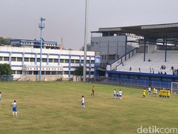 Brace Arsan Antarkan Kemenangan Persib 4-0 Lawan Porprov Bandung