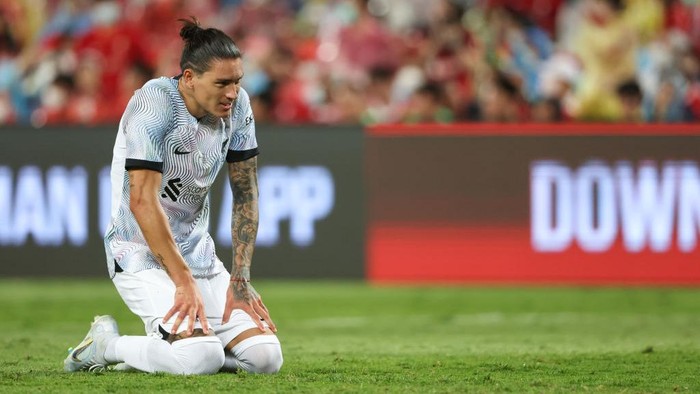 BANGKOK, THAILAND - JULY 12: Darwin Nunez of Liverpool during the preseason friendly match between Liverpool and Manchester United at Rajamangala Stadium on July 12, 2022 in Bangkok, Thailand. (Photo by Matthew Ashton - AMA/Getty Images)