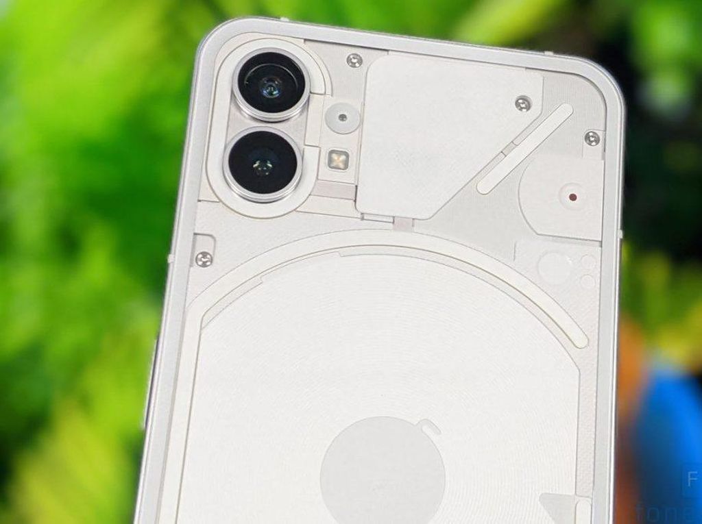 Nothing Phone 1 Resmi Diumumkan, Apa Saja Spesifikasinya? Nothing Phone 1 Resmi Diumumkan, Apa Saja Spesifikasinya?
