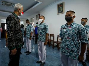 Anak Pemulung-TKI Sekolah Gratis di SMKN Jateng, Ganjar: Yang Rajin Ya