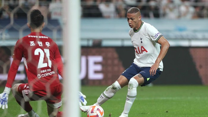 SEOUL, SOUTH KOREA - JULY 13: Richarlison of Tottenham Hotspur in action during the preseason friendly match between Tottenham Hotspur and Team K League at Seoul World Cup Stadium on July 13, 2022 in Seoul, South Korea. (Photo by Han Myung-Gu/Getty Images)