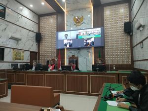 Ayah Pemerkosa Anak Kandung di Depok Divonis 20 Tahun Penjara Ayah Pemerkosa Anak Kandung di Depok Divonis 20 Tahun Penjara
