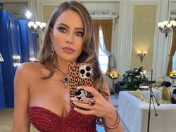 Sofia Vergara Pamer Foto Seksi, Netizen: Jessica Rabbit di Dunia Nyata