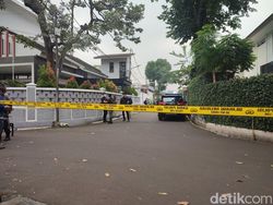 Rumah Kadiv Propam Irjen Ferdy Sambo Dipasangi Garis Polisi