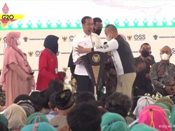 Asa Warga Peluk Jokowi untuk Kedua Kalinya Terhalang Paspampres